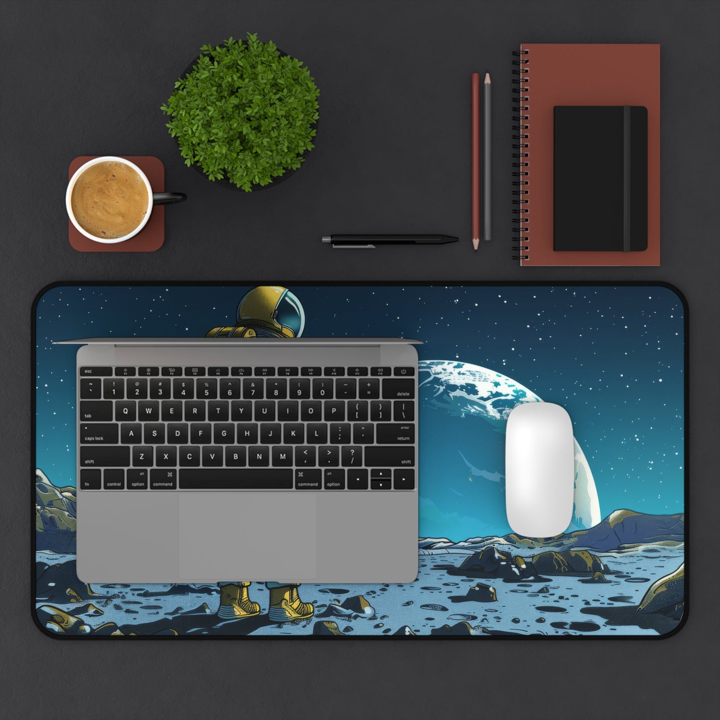 Astronaut Space Desk Mat – XL Cosmic Gaming Mouse Pad