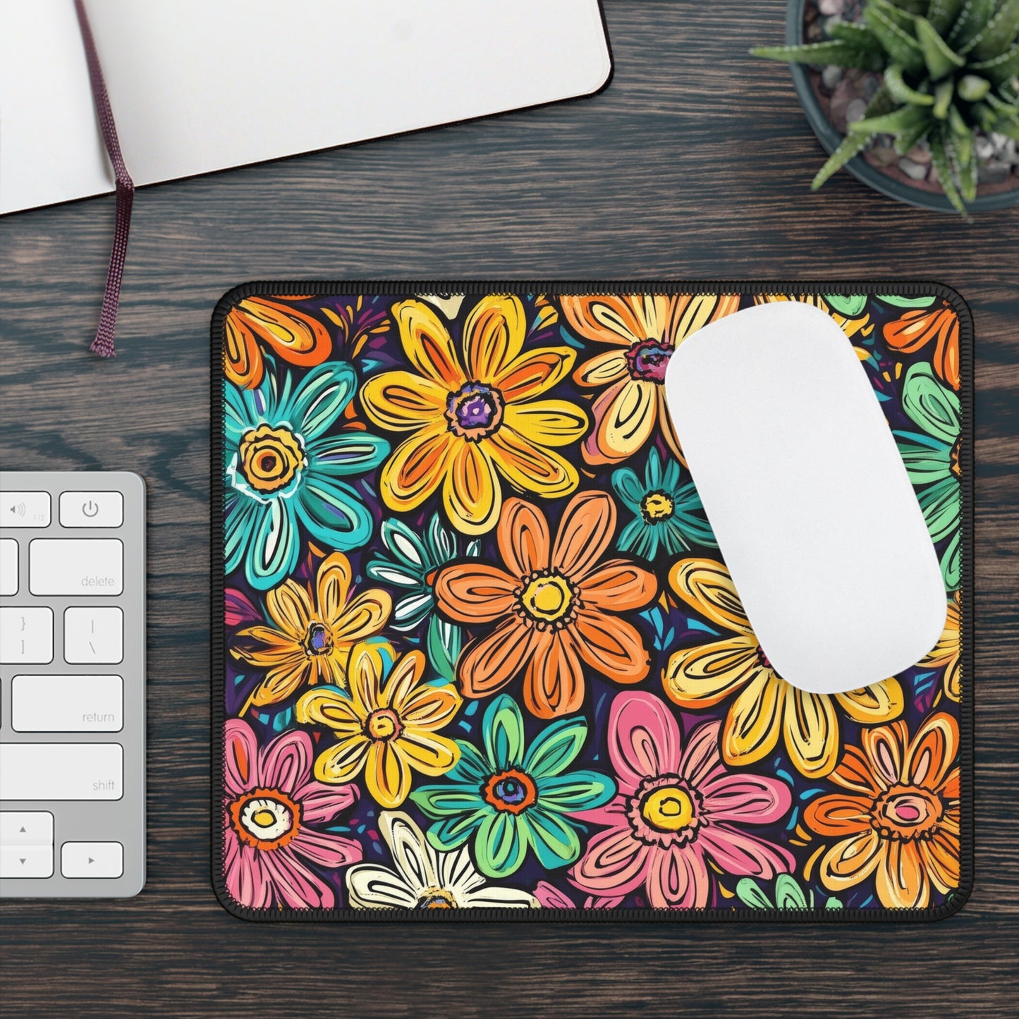 Funky Flowers Desk Mat – XL Retro Floral Mouse Pad for Gaming & Work