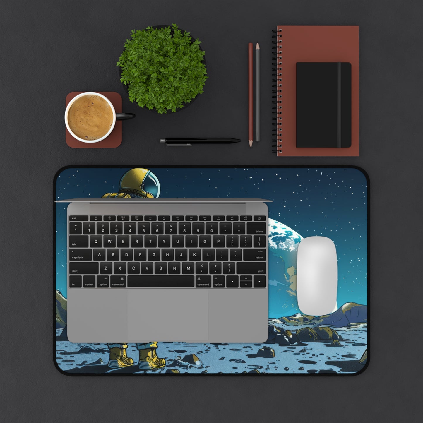Astronaut Space Desk Mat – XL Cosmic Gaming Mouse Pad