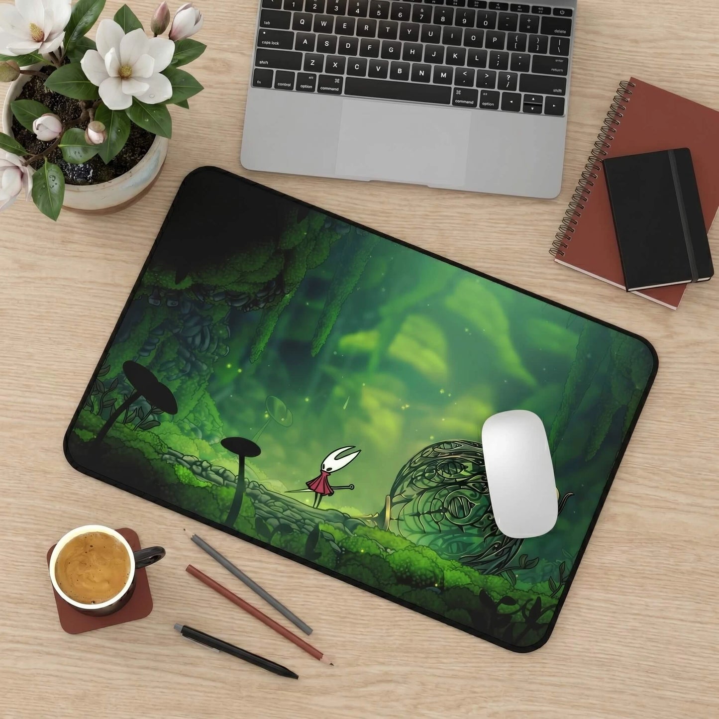 Hollow Knight Silksong Mouse Pad | XL Cozy Gaming Desk Mat